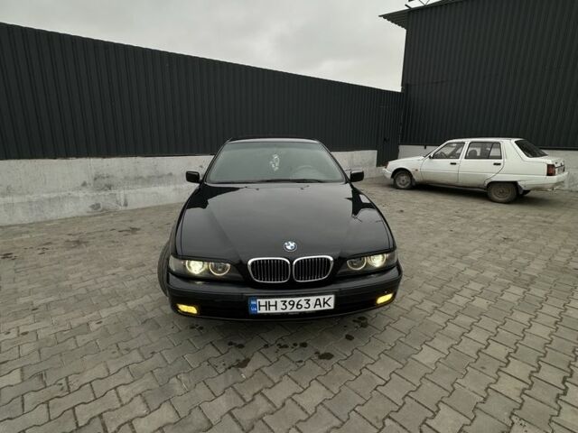 Чорний БМВ 5 Серія, об'ємом двигуна 2 л та пробігом 408 тис. км за 4200 $, фото 2 на Automoto.ua