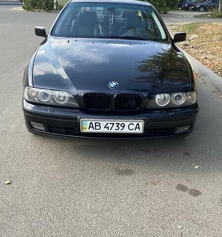 Черный БМВ 5 Серия, объемом двигателя 2.8 л и пробегом 465 тыс. км за 4500 $, фото 1 на Automoto.ua