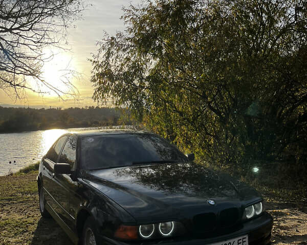 Черный БМВ 5 Серия, объемом двигателя 2 л и пробегом 339 тыс. км за 3500 $, фото 3 на Automoto.ua