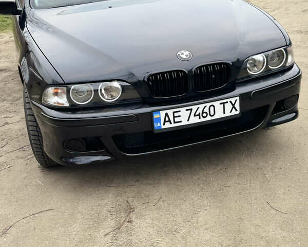 Черный БМВ 5 Серия, объемом двигателя 2.5 л и пробегом 270 тыс. км за 4700 $, фото 8 на Automoto.ua