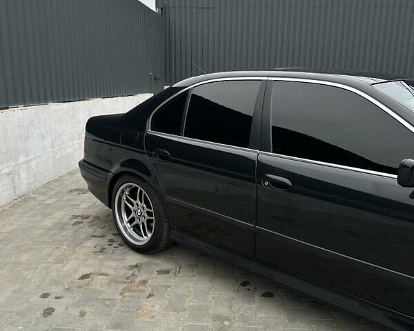 Чорний БМВ 5 Серія, об'ємом двигуна 1.99 л та пробігом 408 тис. км за 4200 $, фото 2 на Automoto.ua
