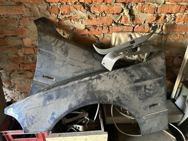 Черный БМВ 5 Серия, объемом двигателя 10 л и пробегом 3 тыс. км за 1000 $, фото 7 на Automoto.ua