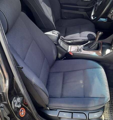 Чорний БМВ 5 Серія, об'ємом двигуна 1.99 л та пробігом 265 тис. км за 5500 $, фото 20 на Automoto.ua