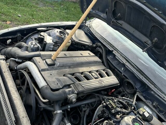 Черный БМВ 5 Серия, объемом двигателя 10 л и пробегом 3 тыс. км за 1000 $, фото 1 на Automoto.ua