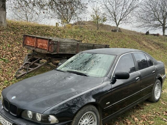 Черный БМВ 5 Серия, объемом двигателя 2.5 л и пробегом 300 тыс. км за 3350 $, фото 7 на Automoto.ua