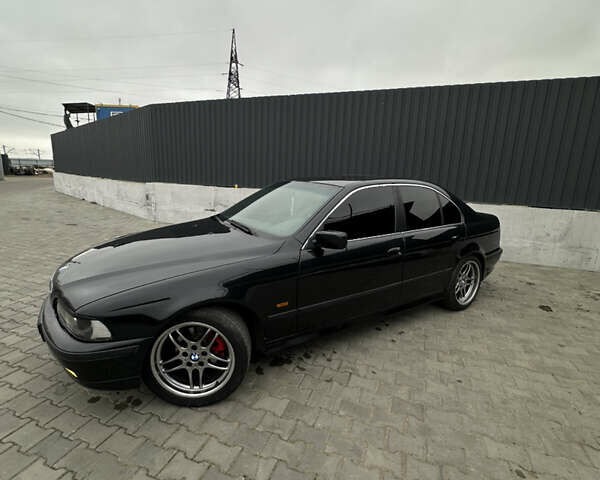 Чорний БМВ 5 Серія, об'ємом двигуна 1.99 л та пробігом 408 тис. км за 4200 $, фото 6 на Automoto.ua