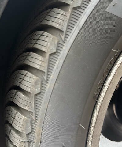 Черный БМВ 5 Серия, объемом двигателя 2.5 л и пробегом 288 тыс. км за 4500 $, фото 22 на Automoto.ua