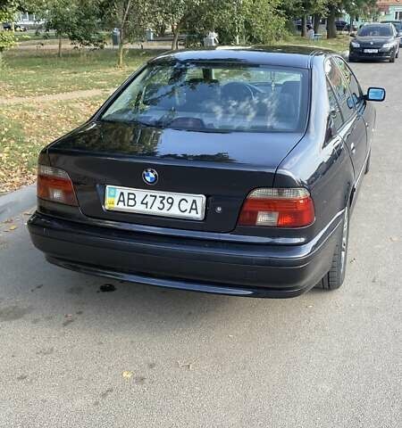 Черный БМВ 5 Серия, объемом двигателя 2.8 л и пробегом 465 тыс. км за 4500 $, фото 3 на Automoto.ua