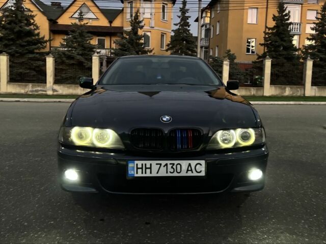Черный БМВ 5 Серия, объемом двигателя 2.5 л и пробегом 370 тыс. км за 3700 $, фото 1 на Automoto.ua