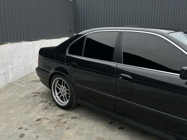 Чорний БМВ 5 Серія, об'ємом двигуна 2 л та пробігом 408 тис. км за 4200 $, фото 7 на Automoto.ua