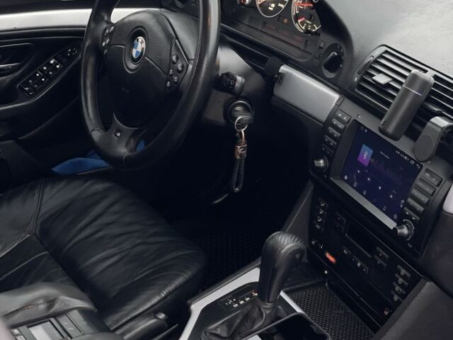 Черный БМВ 5 Серия, объемом двигателя 2.8 л и пробегом 150 тыс. км за 5600 $, фото 19 на Automoto.ua