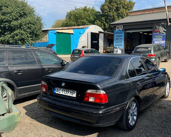 Черный БМВ 5 Серия, объемом двигателя 2.5 л и пробегом 305 тыс. км за 4500 $, фото 6 на Automoto.ua