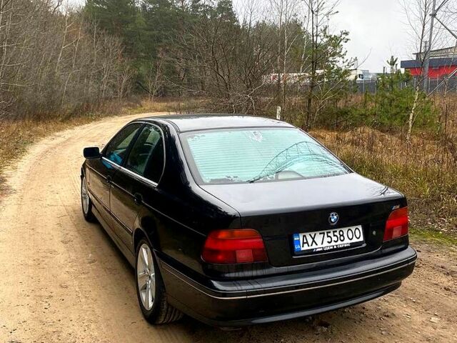 Чорний БМВ 5 Серія, об'ємом двигуна 2 л та пробігом 300 тис. км за 3800 $, фото 2 на Automoto.ua