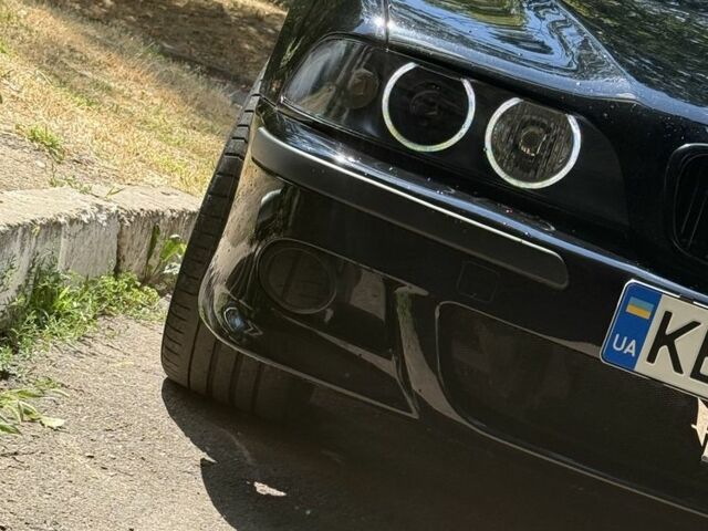 Черный БМВ 5 Серия, объемом двигателя 2 л и пробегом 198 тыс. км за 5000 $, фото 4 на Automoto.ua