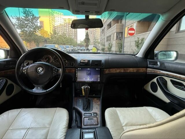 Черный БМВ 5 Серия, объемом двигателя 2.5 л и пробегом 510 тыс. км за 5000 $, фото 6 на Automoto.ua