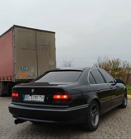 Чорний БМВ 5 Серія, об'ємом двигуна 1.99 л та пробігом 400 тис. км за 4700 $, фото 7 на Automoto.ua