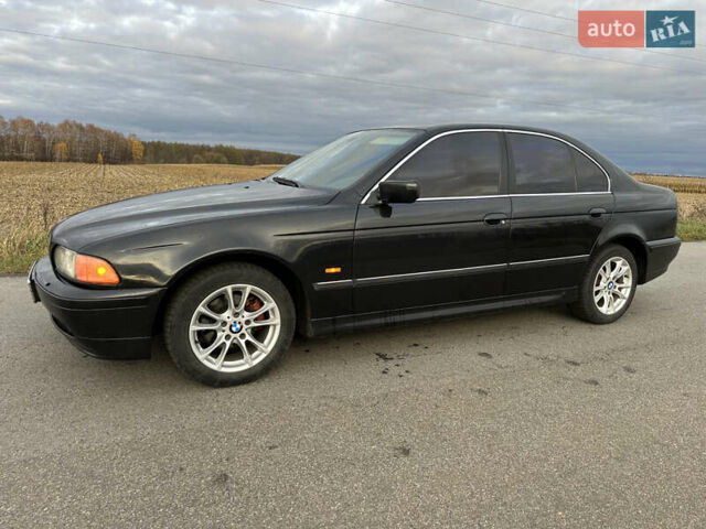 Чорний БМВ 5 Серія, об'ємом двигуна 2 л та пробігом 370 тис. км за 3000 $, фото 2 на Automoto.ua