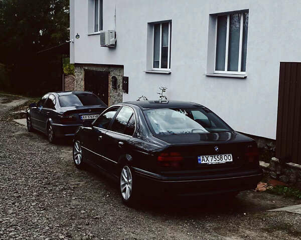 Чорний БМВ 5 Серія, об'ємом двигуна 2 л та пробігом 300 тис. км за 3800 $, фото 11 на Automoto.ua