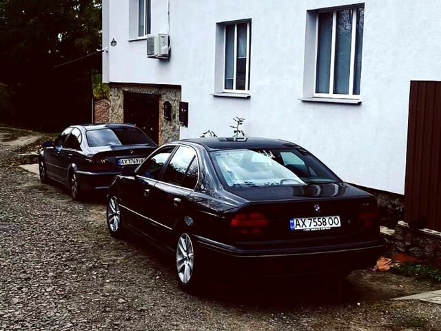 Чорний БМВ 5 Серія, об'ємом двигуна 2 л та пробігом 300 тис. км за 3800 $, фото 11 на Automoto.ua