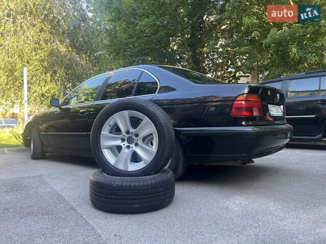 Чорний БМВ 5 Серія, об'ємом двигуна 2 л та пробігом 300 тис. км за 3800 $, фото 16 на Automoto.ua