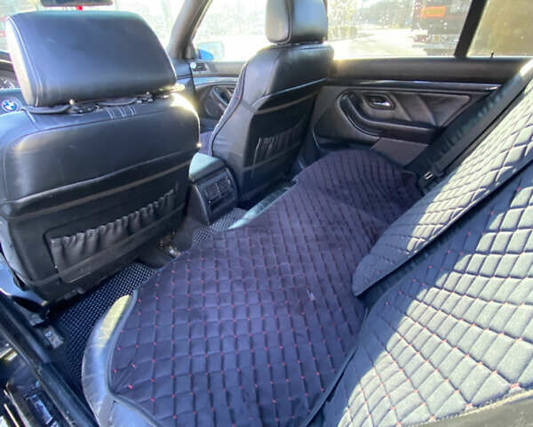 Черный БМВ 5 Серия, объемом двигателя 2.79 л и пробегом 210 тыс. км за 4300 $, фото 5 на Automoto.ua