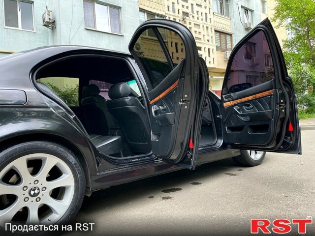 Черный БМВ 5 Серия, объемом двигателя 2.8 л и пробегом 477 тыс. км за 3950 $, фото 7 на Automoto.ua