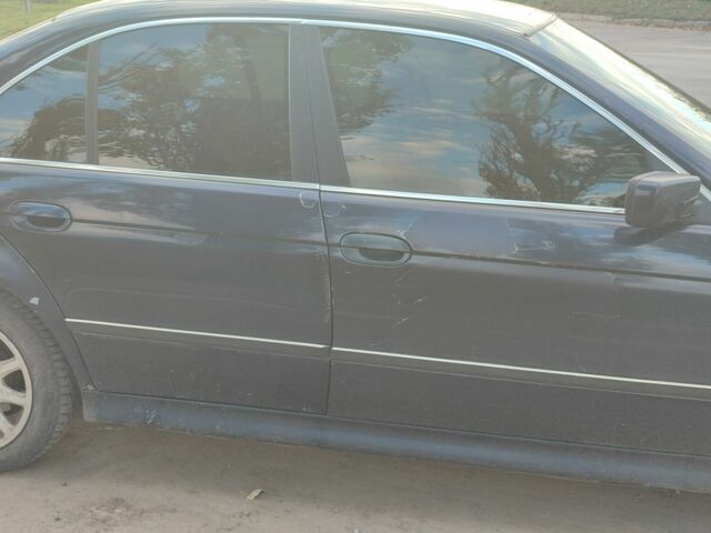 Черный БМВ 5 Серия, объемом двигателя 0 л и пробегом 350 тыс. км за 2928 $, фото 4 на Automoto.ua