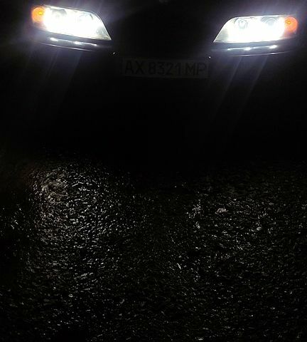 Черный БМВ 5 Серия, объемом двигателя 4.4 л и пробегом 350 тыс. км за 4100 $, фото 8 на Automoto.ua