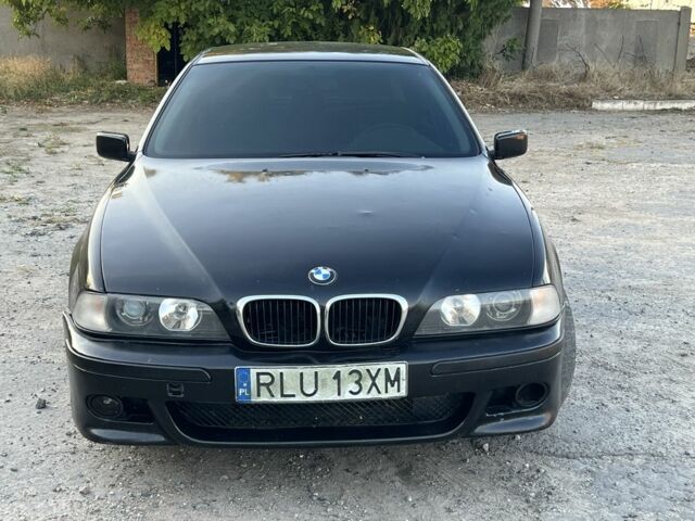Чорний БМВ 5 Серія, об'ємом двигуна 2.8 л та пробігом 300 тис. км за 2600 $, фото 4 на Automoto.ua