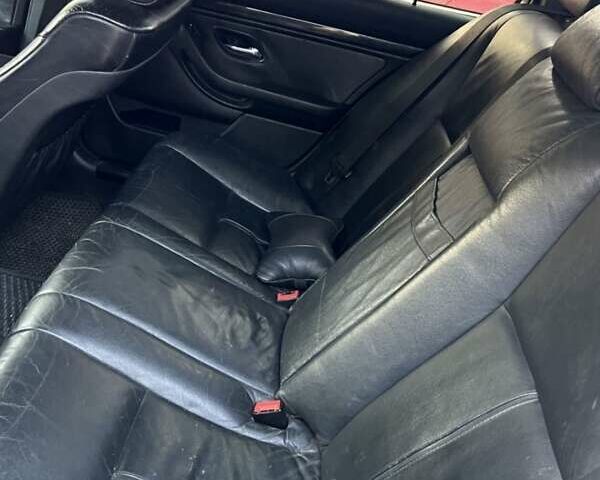 Черный БМВ 5 Серия, объемом двигателя 3 л и пробегом 247 тыс. км за 2750 $, фото 7 на Automoto.ua