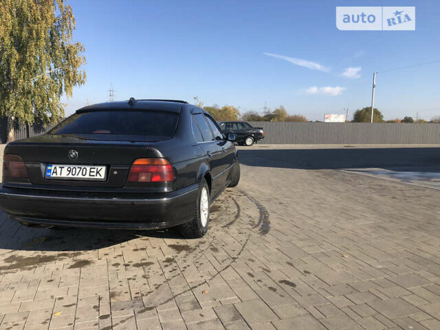 Чорний БМВ 5 Серія, об'ємом двигуна 1.99 л та пробігом 296 тис. км за 3999 $, фото 6 на Automoto.ua