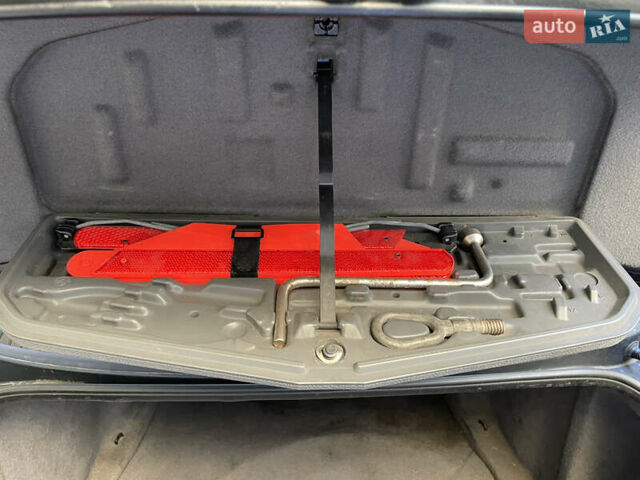 Чорний БМВ 5 Серія, об'ємом двигуна 3.5 л та пробігом 550 тис. км за 4400 $, фото 24 на Automoto.ua