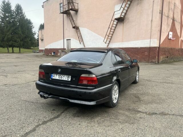 Черный БМВ 5 Серия, объемом двигателя 2.8 л и пробегом 366 тыс. км за 3750 $, фото 6 на Automoto.ua