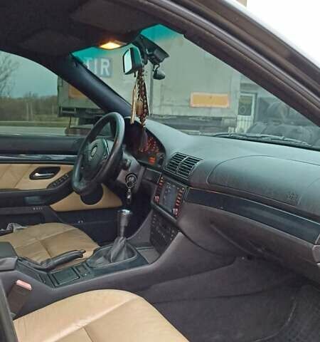 Чорний БМВ 5 Серія, об'ємом двигуна 1.99 л та пробігом 400 тис. км за 4700 $, фото 5 на Automoto.ua