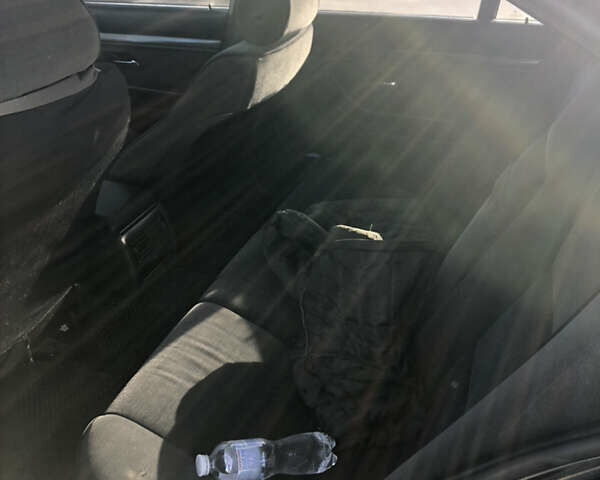 Чорний БМВ 5 Серія, об'ємом двигуна 1.99 л та пробігом 296 тис. км за 3999 $, фото 5 на Automoto.ua