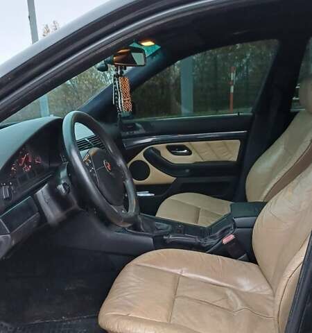 Чорний БМВ 5 Серія, об'ємом двигуна 1.99 л та пробігом 400 тис. км за 4700 $, фото 10 на Automoto.ua