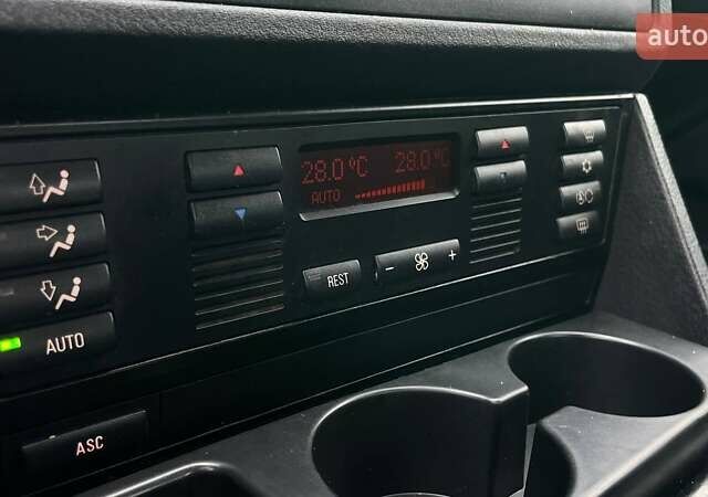 Чорний БМВ 5 Серія, об'ємом двигуна 2.5 л та пробігом 301 тис. км за 3999 $, фото 18 на Automoto.ua