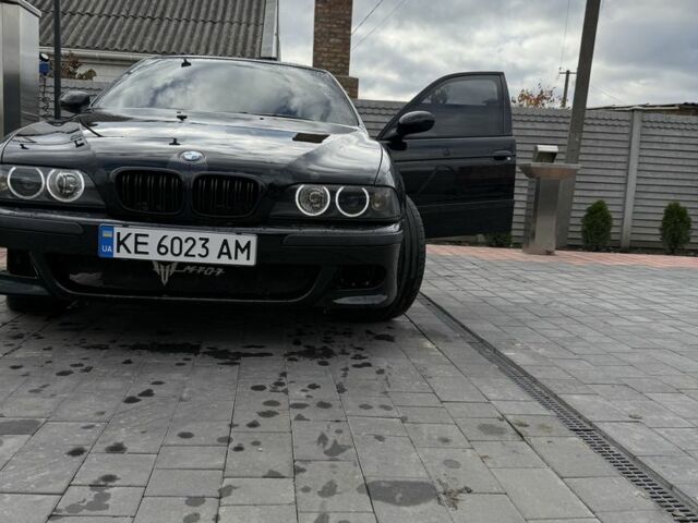 Черный БМВ 5 Серия, объемом двигателя 2 л и пробегом 198 тыс. км за 5000 $, фото 3 на Automoto.ua