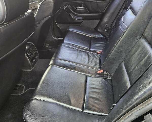 Чорний БМВ 5 Серія, об'ємом двигуна 2 л та пробігом 375 тис. км за 4300 $, фото 10 на Automoto.ua