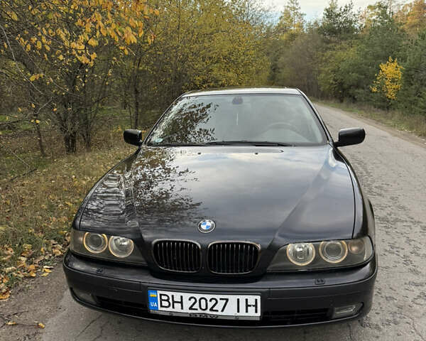 Чорний БМВ 5 Серія, об'ємом двигуна 2.93 л та пробігом 428 тис. км за 4900 $, фото 1 на Automoto.ua