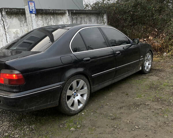 Чорний БМВ 5 Серія, об'ємом двигуна 3 л та пробігом 408 тис. км за 4000 $, фото 2 на Automoto.ua