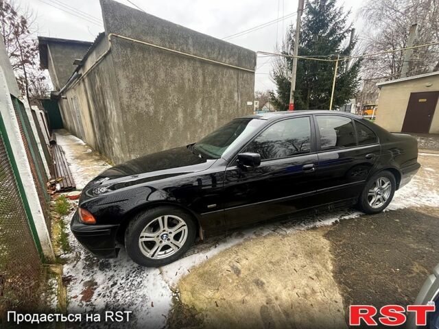 Чорний БМВ 5 Серія, об'ємом двигуна 2.9 л та пробігом 350 тис. км за 5600 $, фото 2 на Automoto.ua