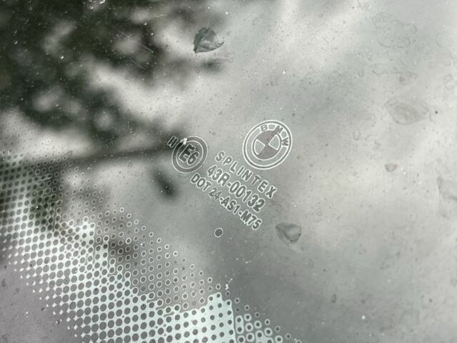 Черный БМВ 5 Серия, объемом двигателя 2.5 л и пробегом 299 тыс. км за 2999 $, фото 23 на Automoto.ua