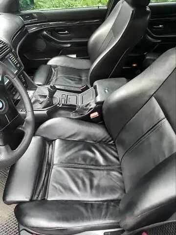 Черный БМВ 5 Серия, объемом двигателя 2.5 л и пробегом 345 тыс. км за 3300 $, фото 5 на Automoto.ua