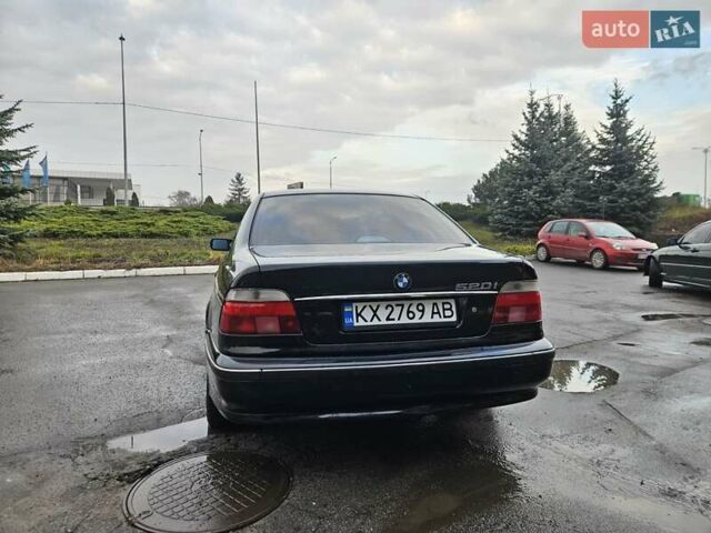 Чорний БМВ 5 Серія, об'ємом двигуна 2 л та пробігом 375 тис. км за 4300 $, фото 7 на Automoto.ua