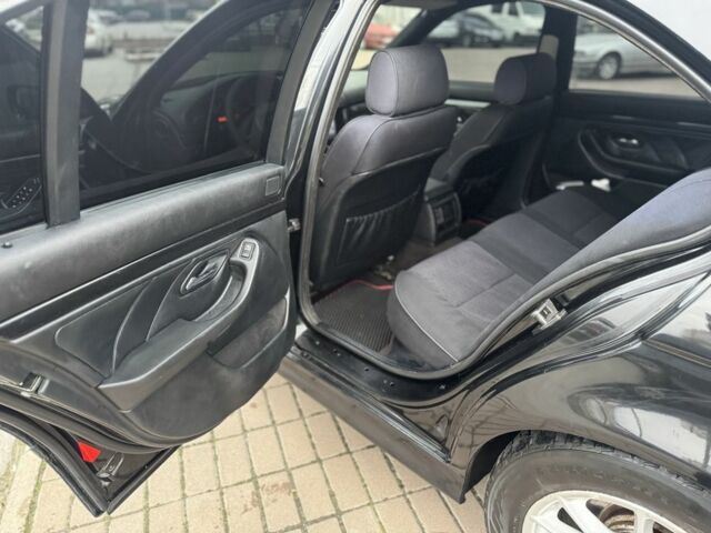 Черный БМВ 5 Серия, объемом двигателя 2 л и пробегом 270 тыс. км за 4100 $, фото 12 на Automoto.ua