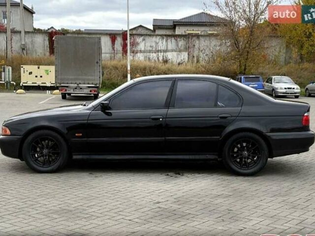 Чорний БМВ 5 Серія, об'ємом двигуна 2 л та пробігом 375 тис. км за 4300 $, фото 5 на Automoto.ua