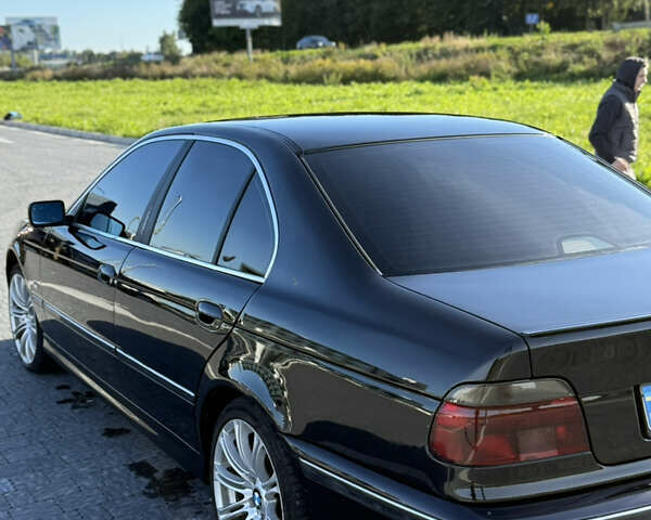 Чорний БМВ 5 Серія, об'ємом двигуна 2.93 л та пробігом 490 тис. км за 6700 $, фото 5 на Automoto.ua
