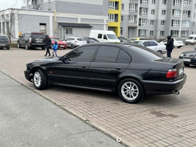 Черный БМВ 5 Серия, объемом двигателя 2 л и пробегом 270 тыс. км за 4100 $, фото 7 на Automoto.ua