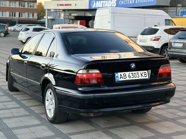 Черный БМВ 5 Серия, объемом двигателя 2 л и пробегом 250 тыс. км за 3499 $, фото 2 на Automoto.ua